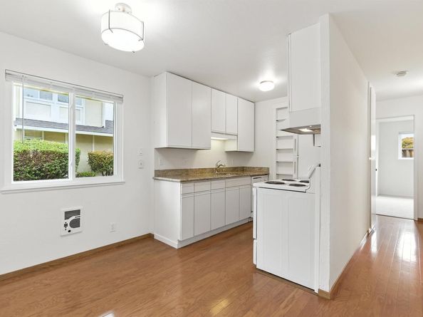 14617 Doolittle Dr, San Leandro CA 94577