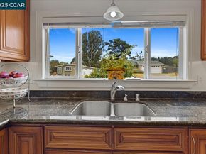 3034 Parker Rd, Richmond CA 94806