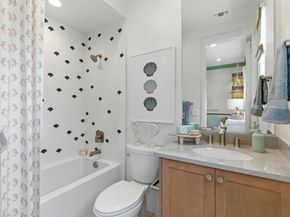 1937 Grand Street, Alameda CA 94501