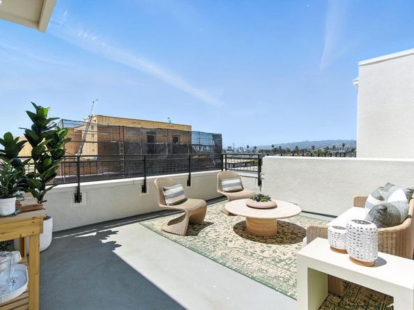 1937 Grand Street, Alameda CA 94501
