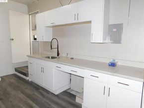 3411 Del Monte Way, San Leandro CA 94578
