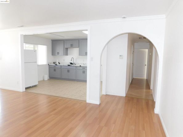 3411 Del Monte Way, San Leandro CA 94578