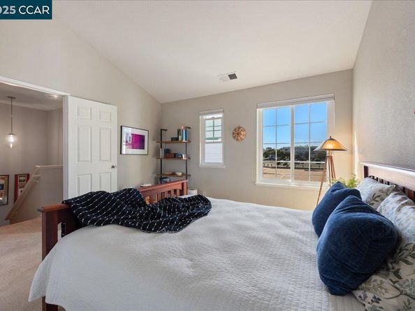 609 Commodore Dr, Richmond CA 94804