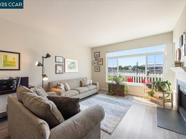609 Commodore Dr, Richmond CA 94804