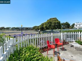 609 Commodore Dr, Richmond CA 94804