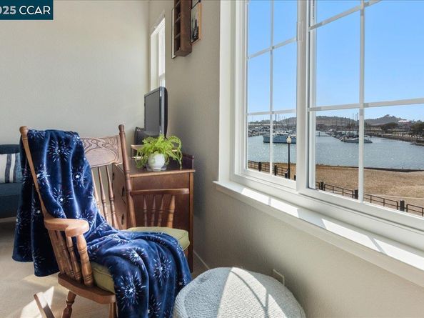 609 Commodore Dr, Richmond CA 94804