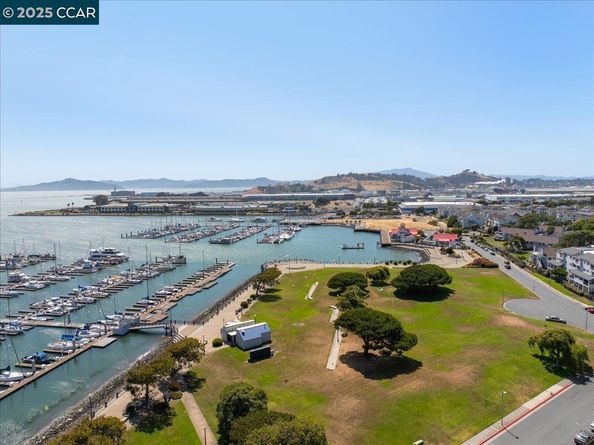 609 Commodore Dr, Richmond CA 94804