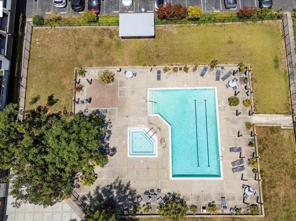 5 embarcadero 130, Oakland CA 94607
