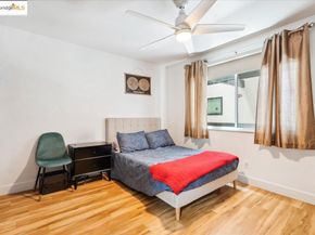 5 embarcadero 130, Oakland CA 94607