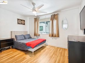 5 embarcadero 130, Oakland CA 94607