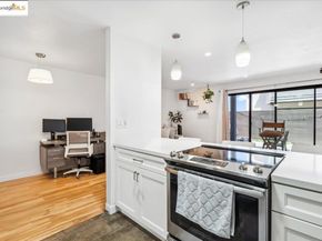 5 embarcadero 130, Oakland CA 94607