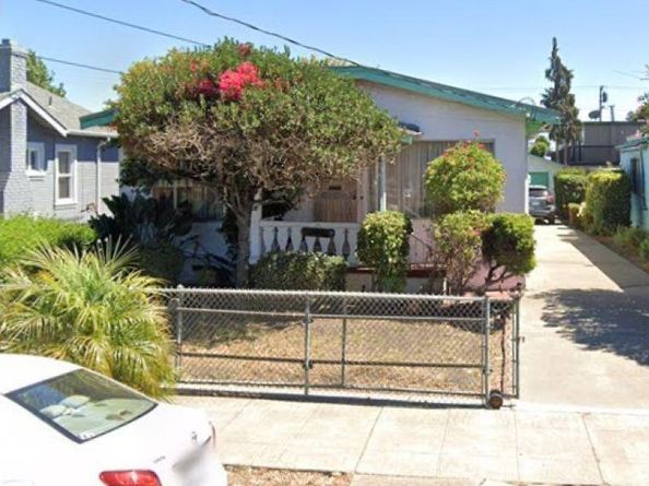 Undisclosed Address #41103609, Oakland CA 94621