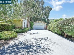 7 Monteira Lane, Martinez CA 94553