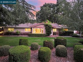 7 Monteira Lane, Martinez CA 94553