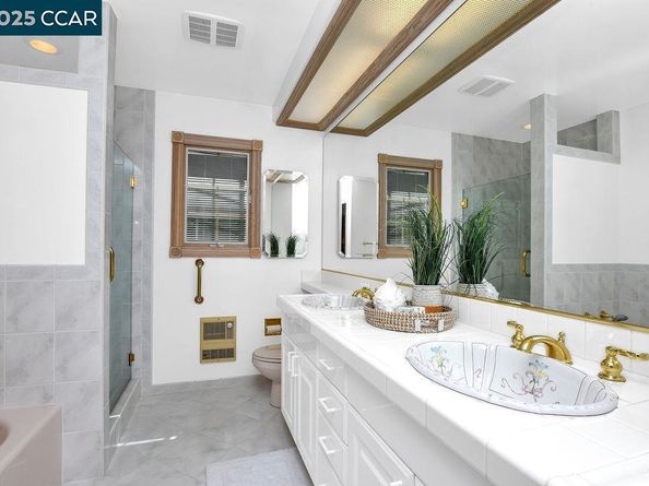 7 Monteira Lane, Martinez CA 94553