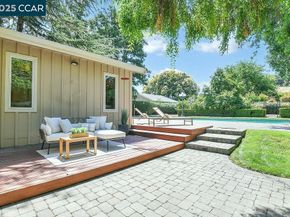 7 Monteira Lane, Martinez CA 94553