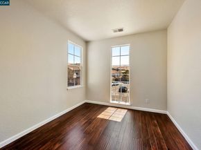 237 Dutra Vernaci Dr, Union City CA 94587