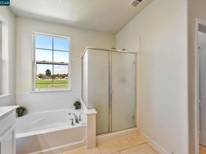 237 Dutra Vernaci Dr, Union City CA 94587