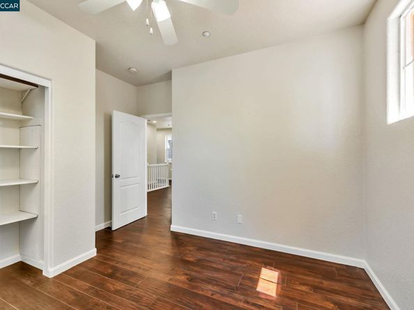 237 Dutra Vernaci Dr, Union City CA 94587