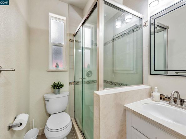 237 Dutra Vernaci Dr, Union City CA 94587