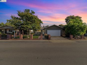 3283 East Ave