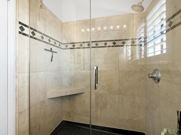 23380 Lakeridge Avenue, Hayward CA 94541