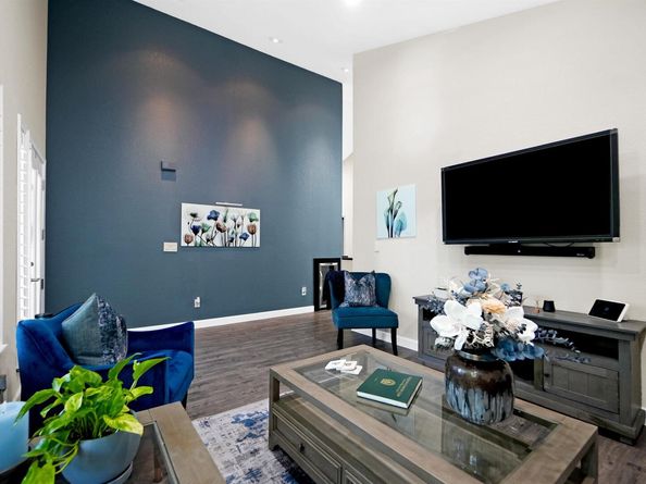23380 Lakeridge Avenue, Hayward CA 94541