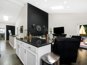 23380 Lakeridge Avenue, Hayward CA 94541