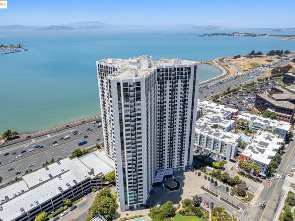 6363 Christie Ave 727, Emeryville CA 94608