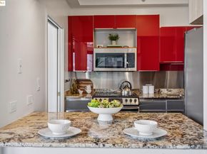 6363 Christie Ave 727, Emeryville CA 94608