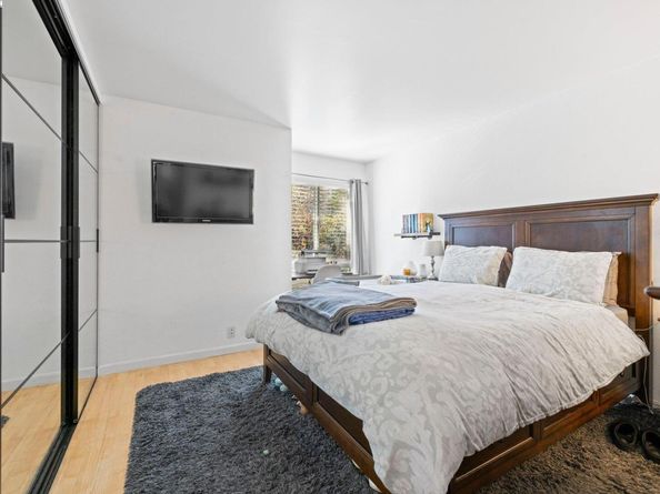 150 Pearl St 106, Oakland CA 94611
