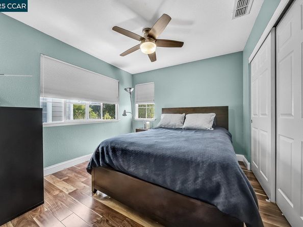 22 Village Square Pl, Pleasant Hill CA 94523
