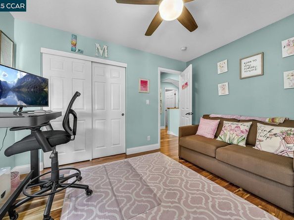 22 Village Square Pl, Pleasant Hill CA 94523