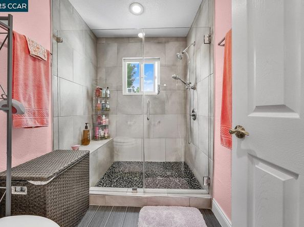 22 Village Square Pl, Pleasant Hill CA 94523
