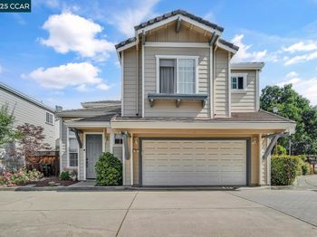 22 Village Square Pl
