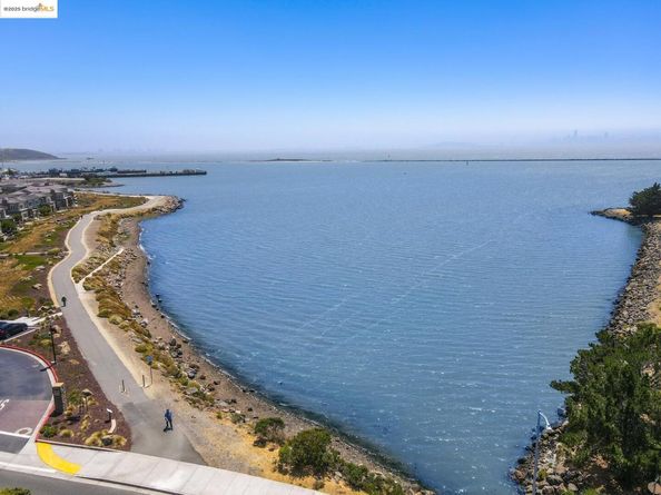 230 Drakes Bay Ct, Richmond CA 94801