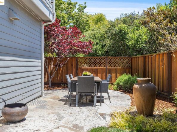 230 Drakes Bay Ct, Richmond CA 94801