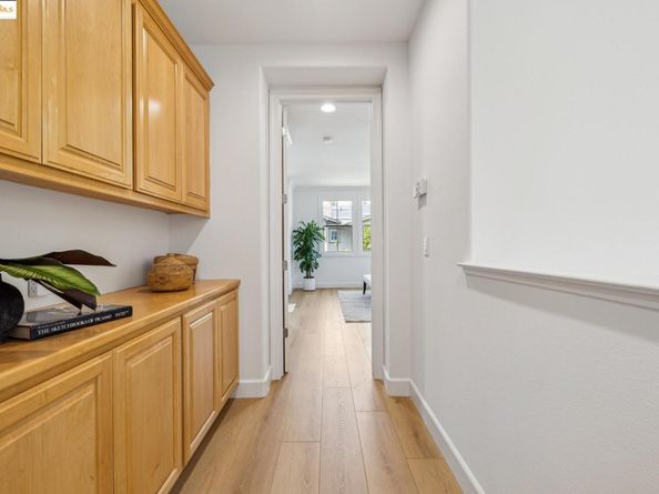 230 Drakes Bay Ct, Richmond CA 94801