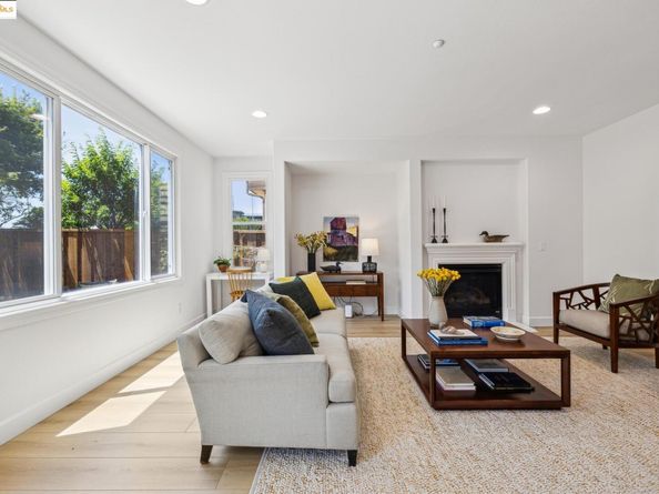 230 Drakes Bay Ct, Richmond CA 94801