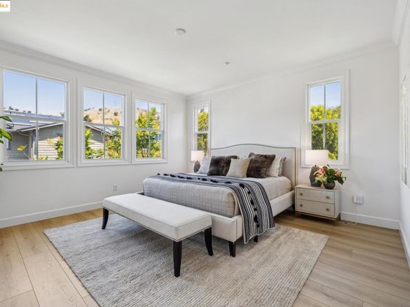 230 Drakes Bay Ct, Richmond CA 94801