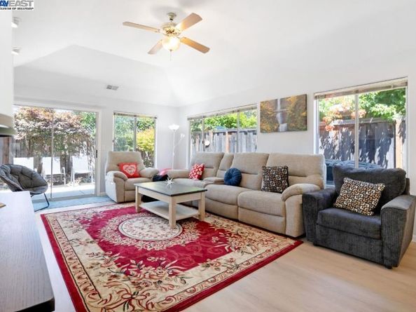 16935 Sugar Pine Dr, Morgan Hill CA 95037