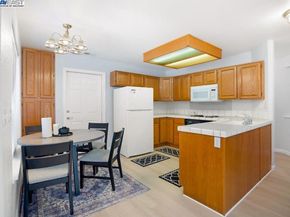 16935 Sugar Pine Dr, Morgan Hill CA 95037