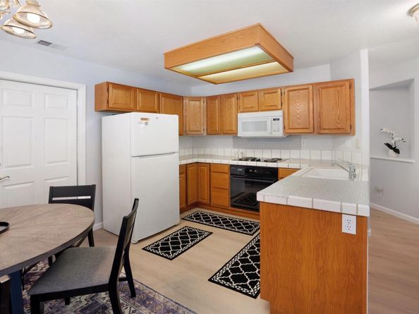 16935 Sugar Pine Dr, Morgan Hill CA 95037