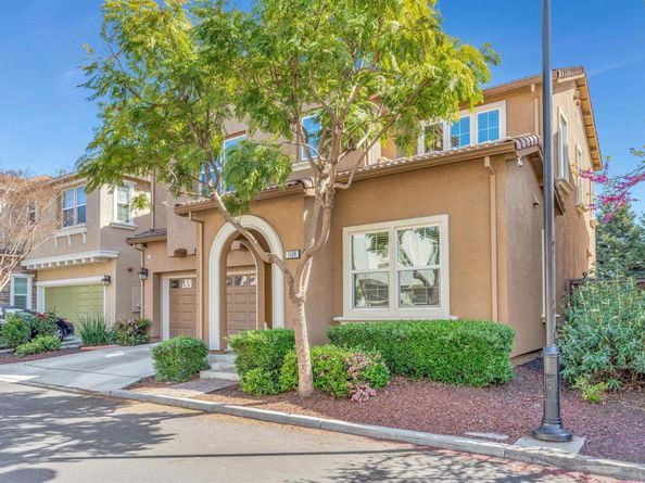 1508 Hayden St, Hayward CA 94545