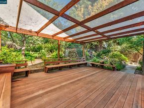 66 Midhill Rd, Martinez CA 94553