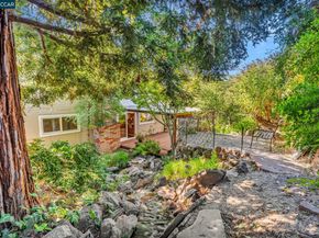 66 Midhill Rd, Martinez CA 94553