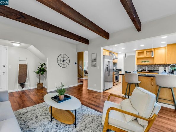 66 Midhill Rd, Martinez CA 94553