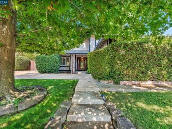 66 Midhill Rd