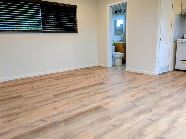 3086 Greenview Dr, Castro Valley CA 94546