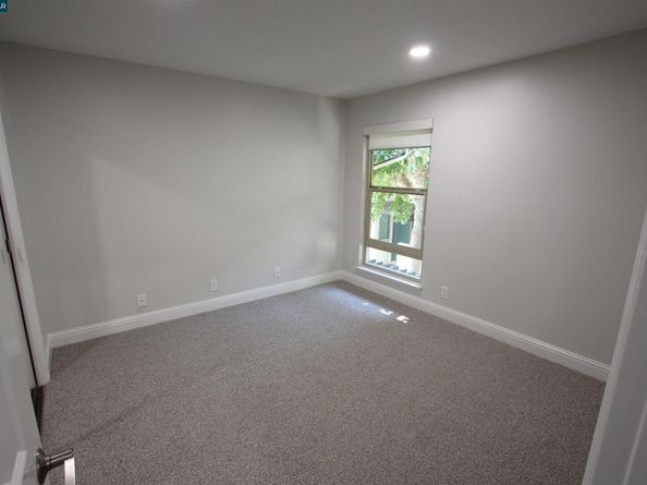 Undisclosed Address #41104777, Walnut Creek CA 94598
